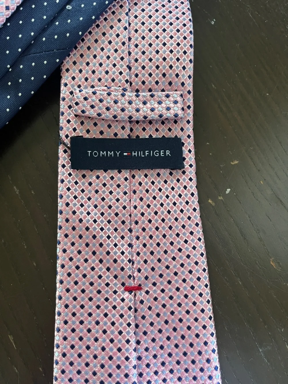 Tommy Hilfiger stylish pink